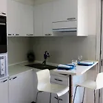 2 Pieces Au Centre De Hendaye-plage 홈스테이 앙다이
