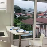 2 Pieces Au Centre De Hendaye-plage *